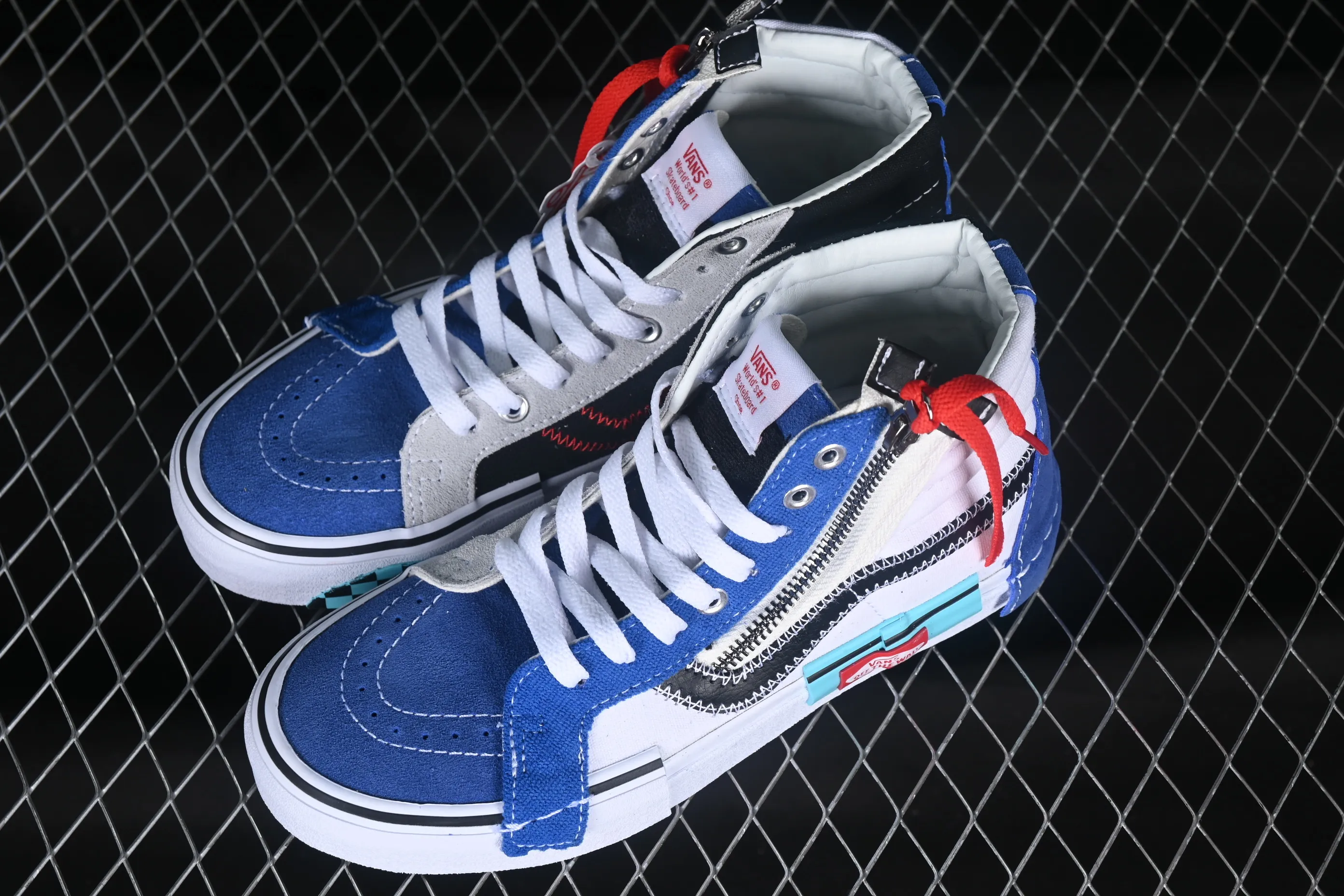 All categories Vans Vans series Vans Hi Vans high-top Vans Vault Sk8-Hi Cap LX deconstruction high-top canvas sneakers VN0A3WM1XHR